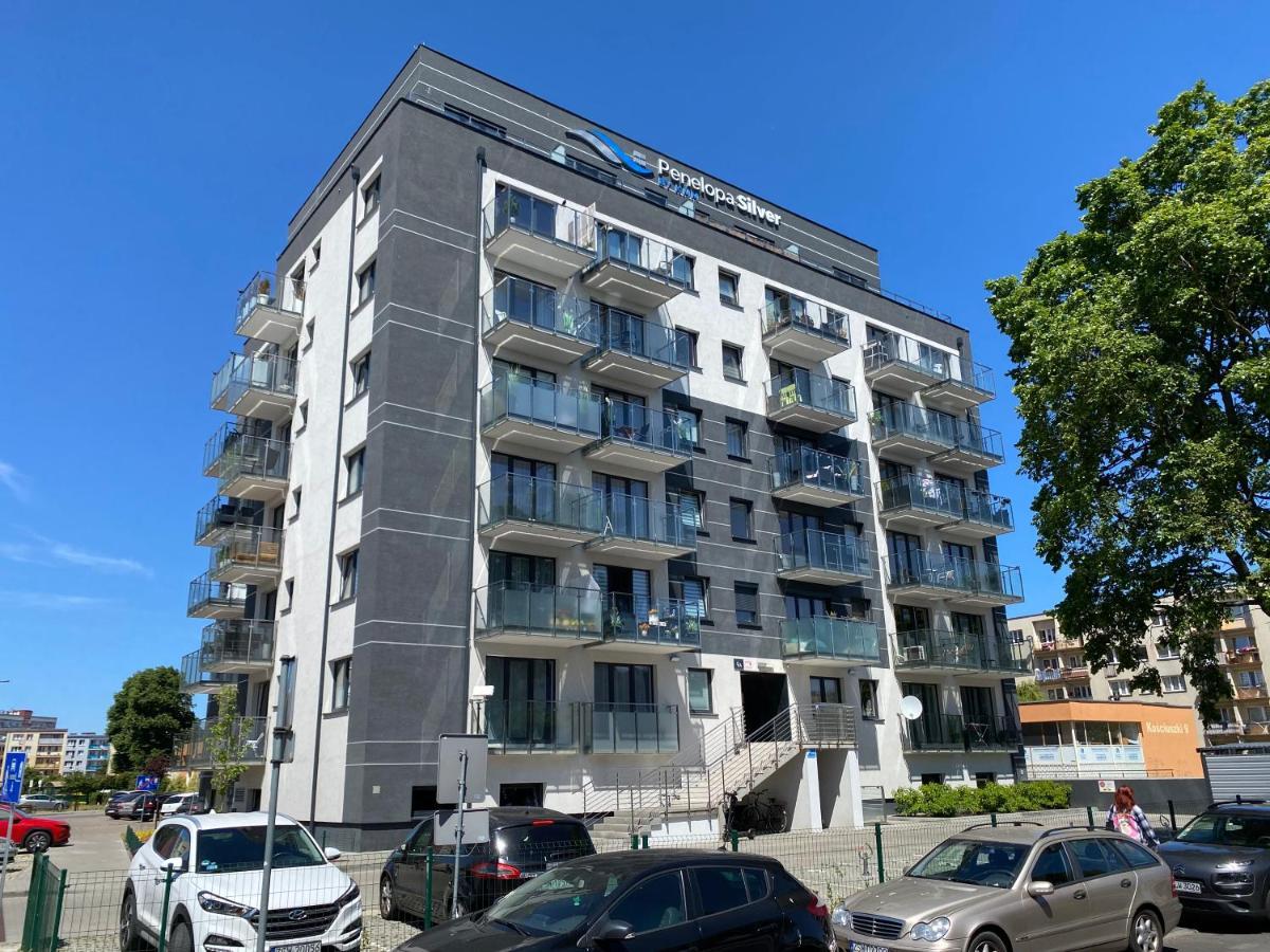 Marine Penelopa Silver Apartment Swinoujscie Exterior photo
